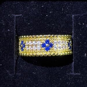 Elegant Gold and Blue clover Women's Ring